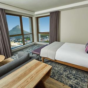 Executive King Room